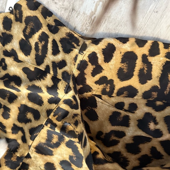 Leopard Print Jumpsuit - Picture 2 of 5